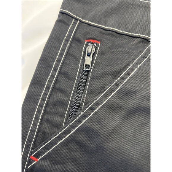 True Religion Cargo Shorts Knee Length Jet Black SZ 34 Men New w/Tags - Picture 3 of 7